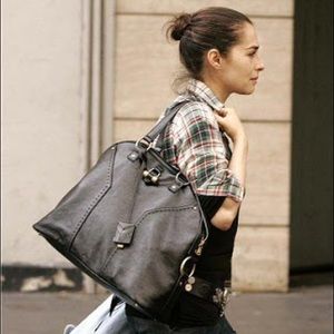 ysl muse oversized bag